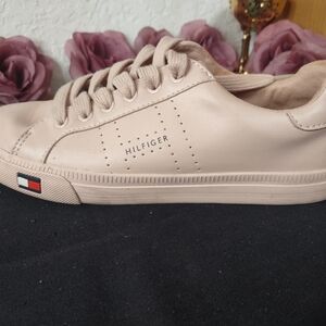 Tommy Hilfiger women shoes 6